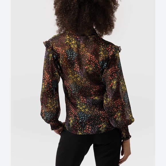 NWT Saint + Sofia Women's Taylor Frill Detail Blouse, Ditsy Floral - Picture 2 of 8